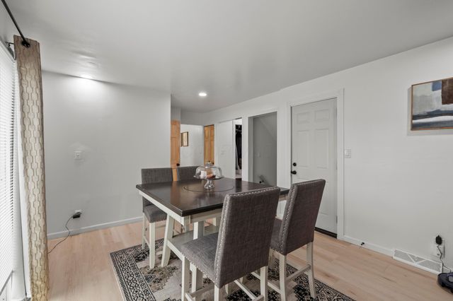 2166 Waldorf Road, Columbus, OH 43229