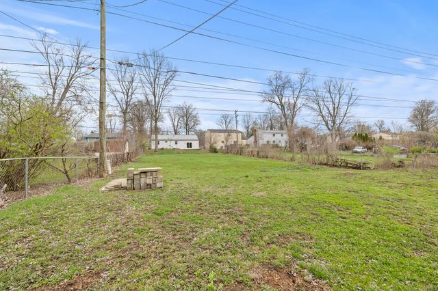 2166 Waldorf Road, Columbus, OH 43229