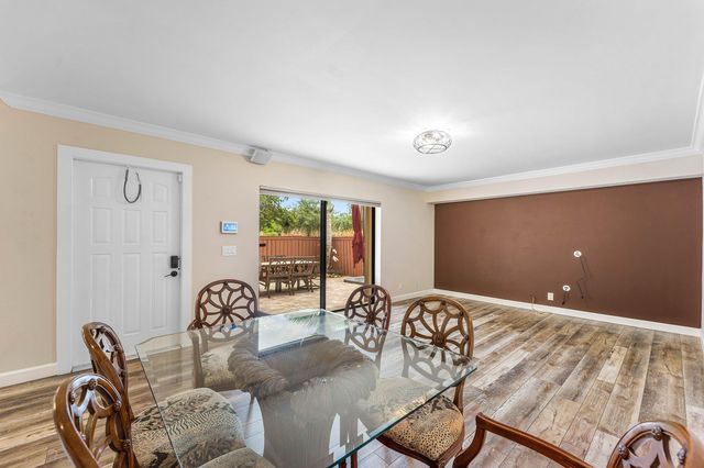 2818 Waterford Drive N, Deerfield Beach, FL 33442