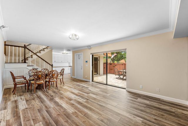 2818 Waterford Drive N, Deerfield Beach, FL 33442