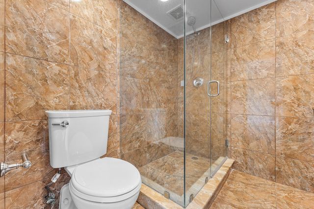 2818 Waterford Drive N, Deerfield Beach, FL 33442