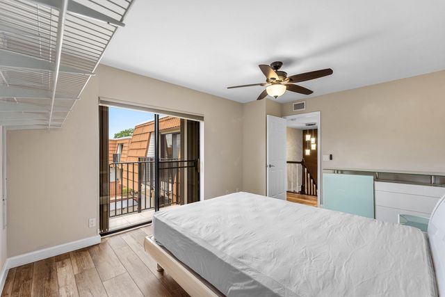 2818 Waterford Drive N, Deerfield Beach, FL 33442