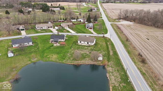 1027 S Teresa Drive, Martinsville, IN 46151