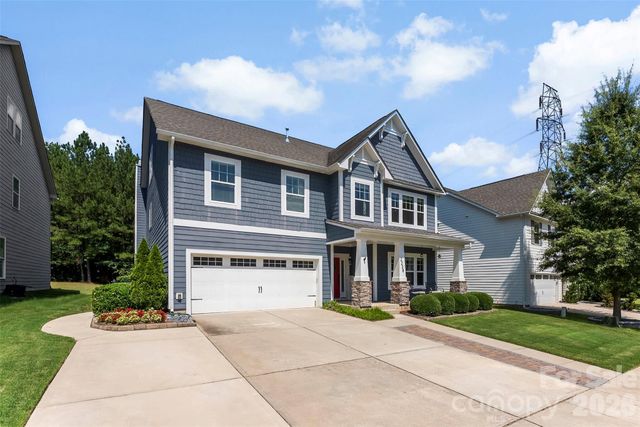 2238 Bluebell Way, Tega Cay, SC 29708
