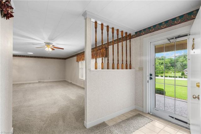 300 E Lee Avenue, Yadkinville, NC 27055