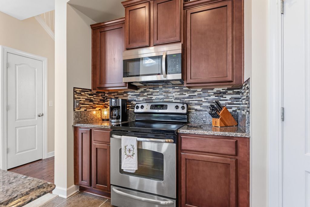 Image 15 of property listing at 220 Devonshire Drive, Moncks Corner, SC 29461