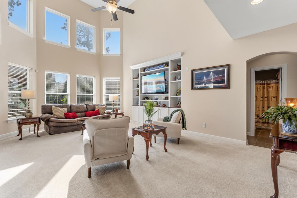 Image 19 of property listing at 220 Devonshire Drive, Moncks Corner, SC 29461