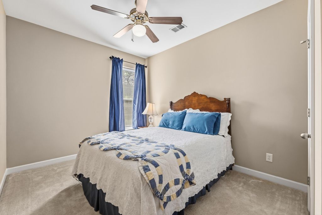 Image 23 of property listing at 220 Devonshire Drive, Moncks Corner, SC 29461