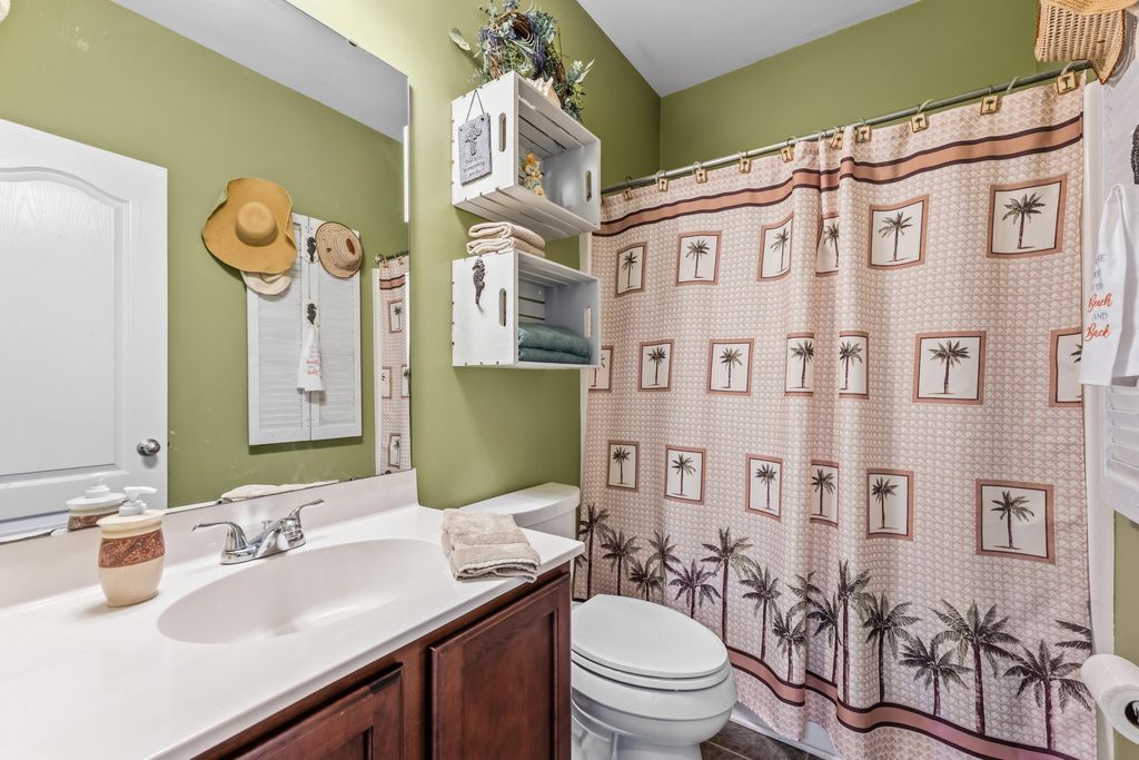 Image 24 of property listing at 220 Devonshire Drive, Moncks Corner, SC 29461