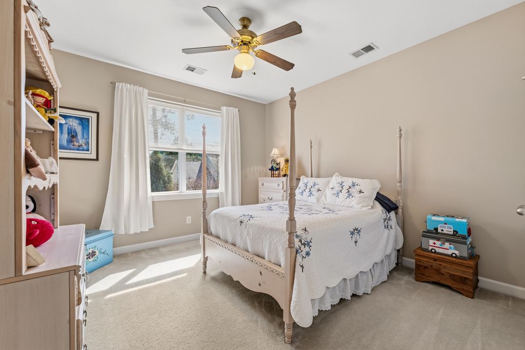 Image 34 of property listing at 220 Devonshire Drive, Moncks Corner, SC 29461