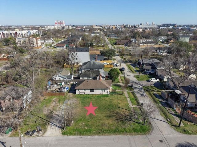 3241 Simmons Street, Houston, TX 77004