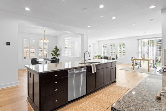 7950 S Flat Rock Way, Aurora, CO 80016