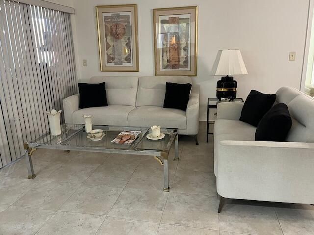 27 Capri A, Delray Beach, FL 33484