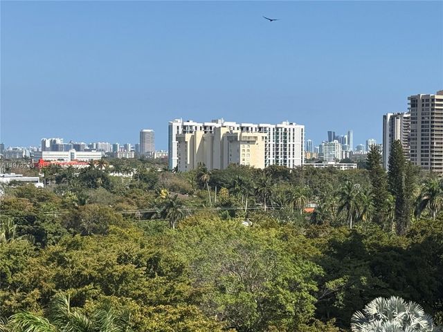 2000 Towerside Ter 1905, Miami, FL 33138