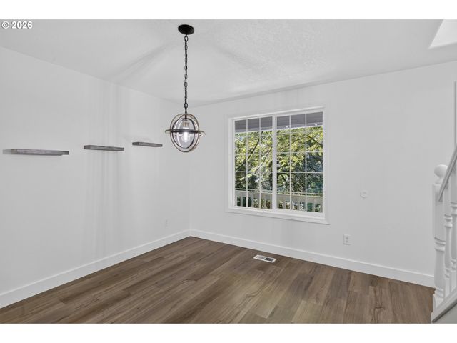 18820 Ne SUNRISE Ln, Yacolt, WA 98675