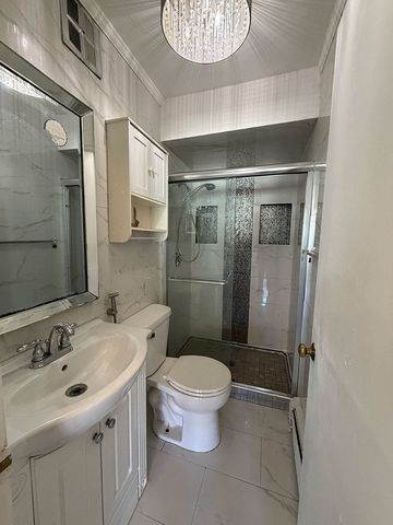 4820 W CONRAD Street 106, Skokie, IL 60077
