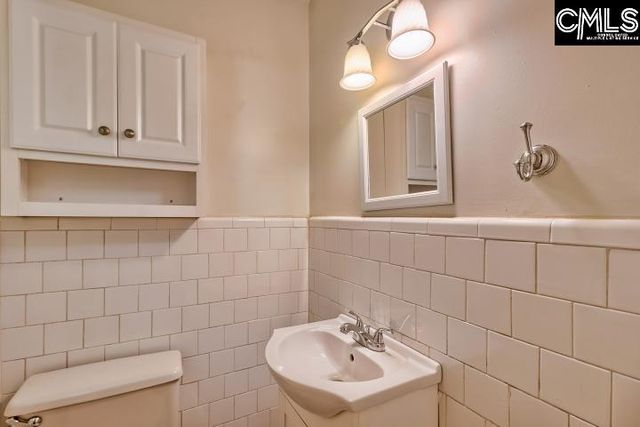 105 Wolfe Lake Lane, Gaston, SC 29053