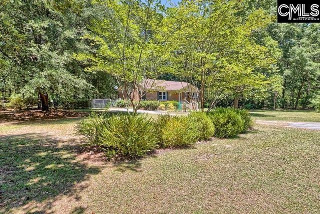105 Wolfe Lake Lane, Gaston, SC 29053