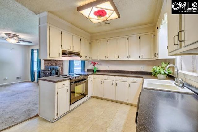 105 Wolfe Lake Lane, Gaston, SC 29053