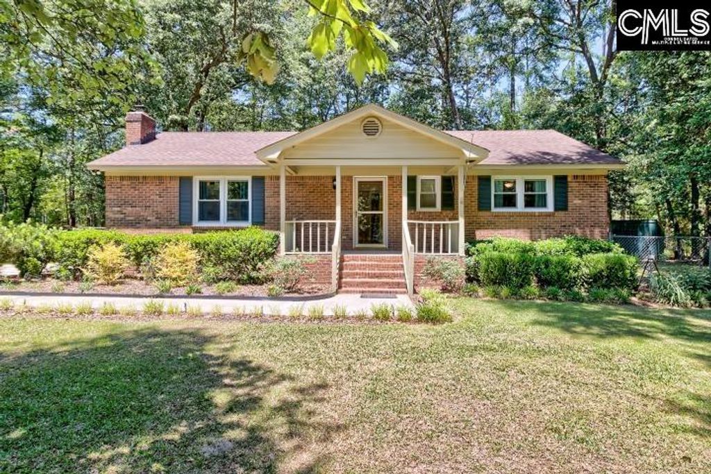 105 Wolfe Lake Lane, Gaston, SC 29053