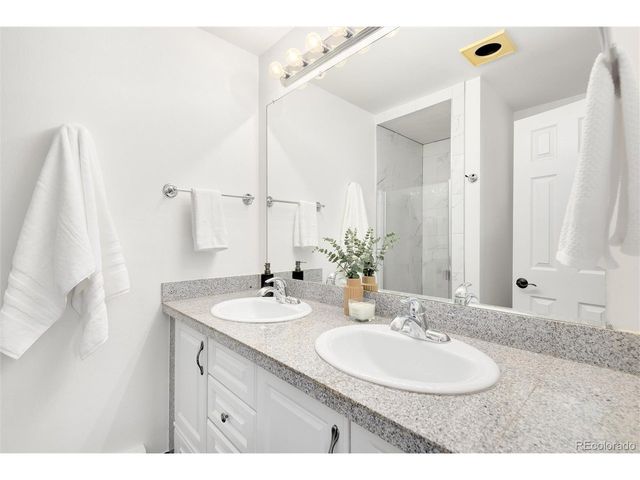 1522 S Cherry St, Denver, CO 80222