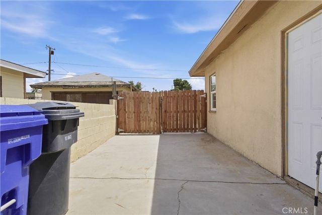 25591 Anderson, Barstow, CA 92311