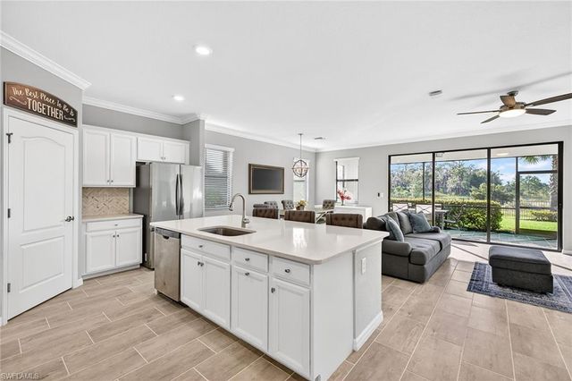 19840 Beechcrest PL, Estero, FL 33928