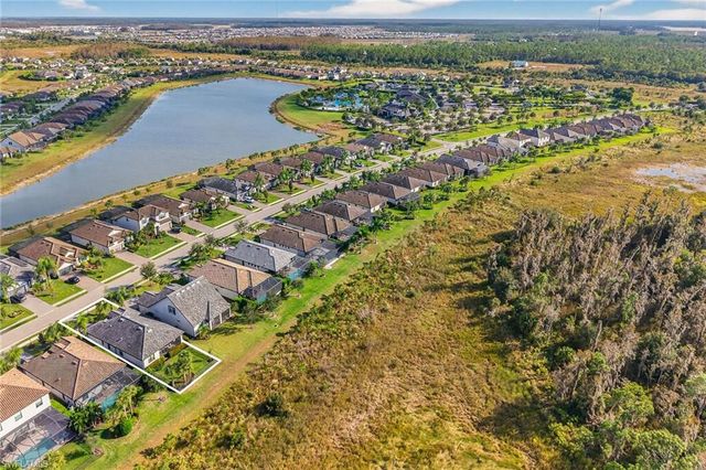 19840 Beechcrest PL, Estero, FL 33928