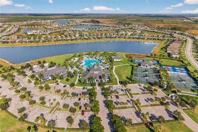 19840 Beechcrest PL, Estero, FL 33928