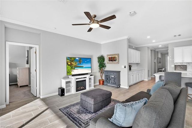 19840 Beechcrest PL, Estero, FL 33928