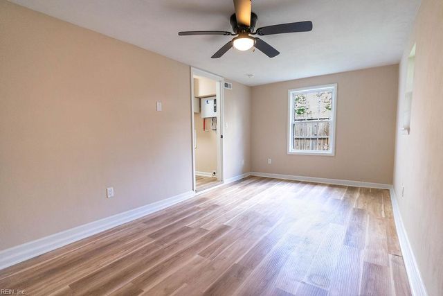 1407 Old Buckroe RD, Hampton, VA 23663