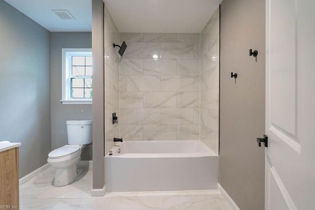 1407 Old Buckroe RD, Hampton, VA 23663