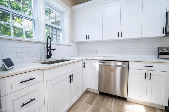 1407 Old Buckroe RD, Hampton, VA 23663