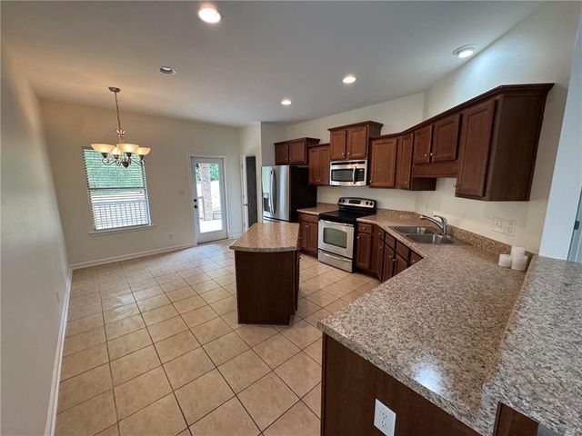 2507 Bentridge Drive W, Mobile, AL 36695