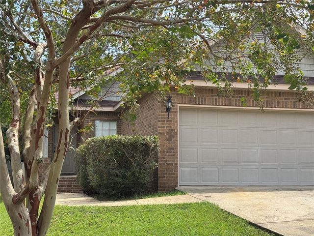 2507 Bentridge Drive W, Mobile, AL 36695