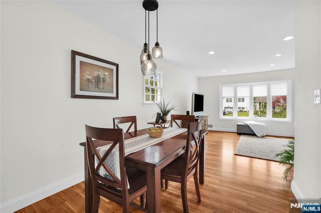 14 Meadow Drive, Little Falls, NJ 07424