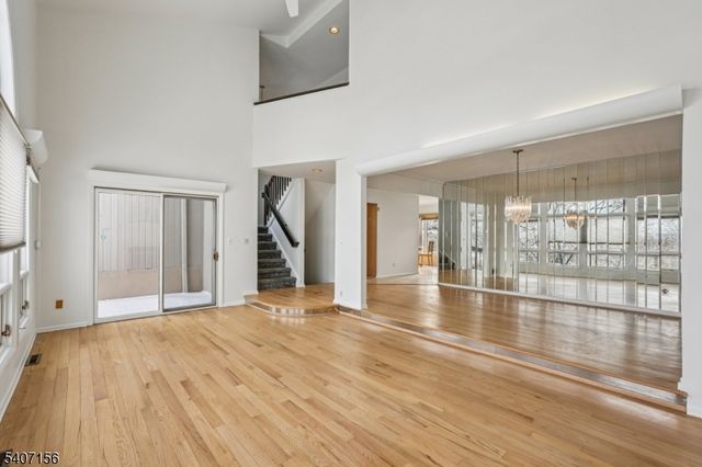 39 Cedarwood Ter., Woodland Park, NJ 07424