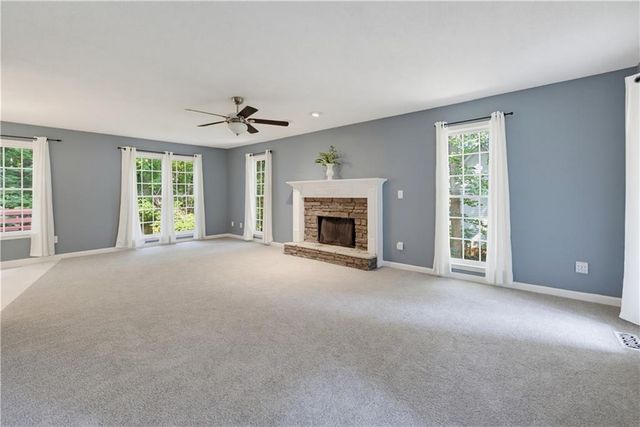 804 Abbington Lane, Douglasville, GA 30134