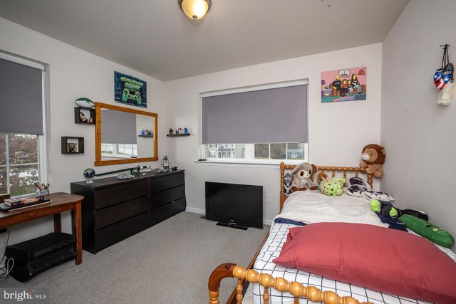 2994 DAPHNE DR, Vineland, NJ 08361