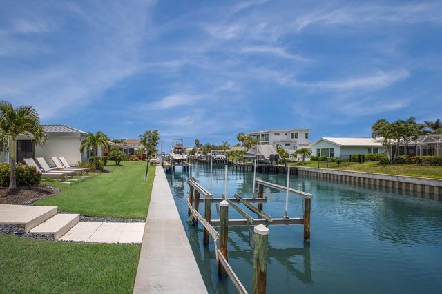 510 PUTTER LANE, Longboat Key, FL 34228