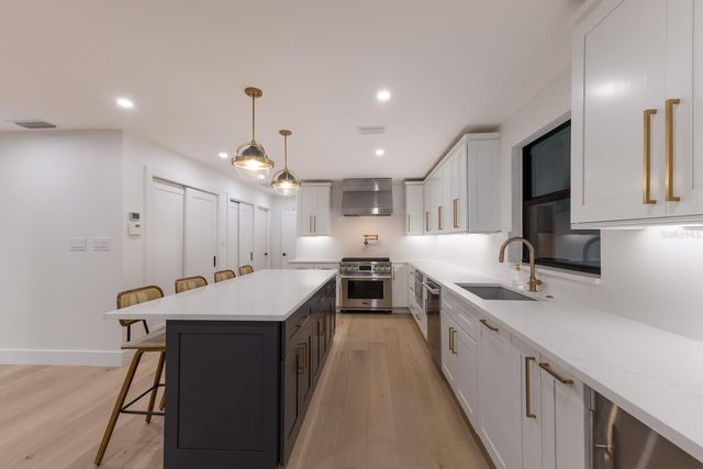 510 PUTTER LANE, Longboat Key, FL 34228