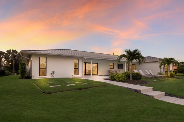 510 PUTTER LANE, Longboat Key, FL 34228