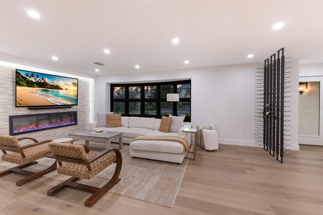 510 PUTTER LANE, Longboat Key, FL 34228