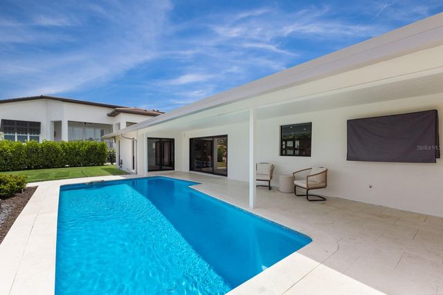 510 PUTTER LANE, Longboat Key, FL 34228