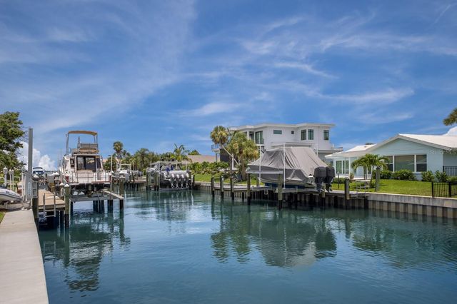 510 PUTTER LANE, Longboat Key, FL 34228