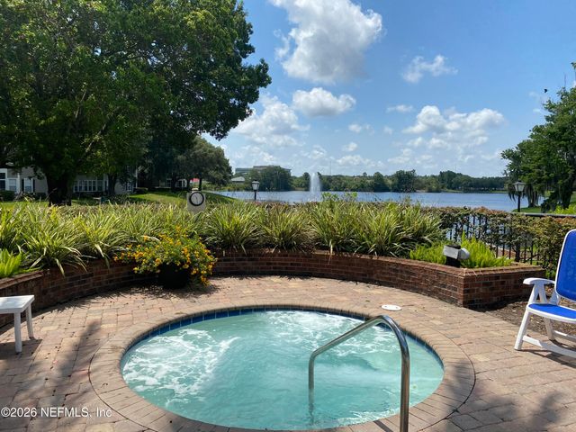 10000 GATE Parkway N 622, Jacksonville, FL 32246