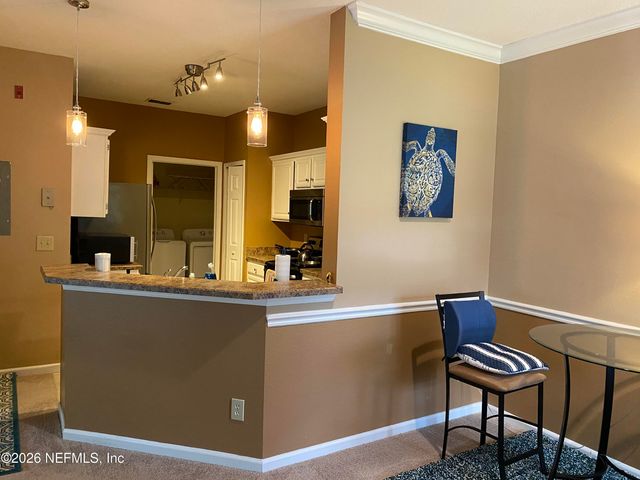 10000 GATE Parkway N 622, Jacksonville, FL 32246