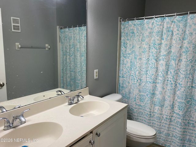 10000 GATE Parkway N 622, Jacksonville, FL 32246