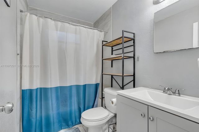3712 SW 12th Ct, Fort Lauderdale, FL 33312