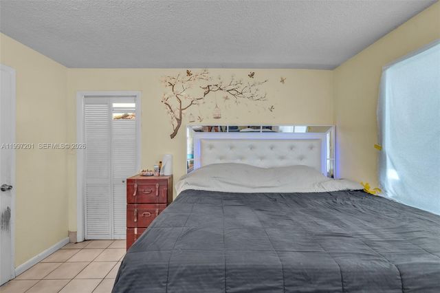 3712 SW 12th Ct, Fort Lauderdale, FL 33312